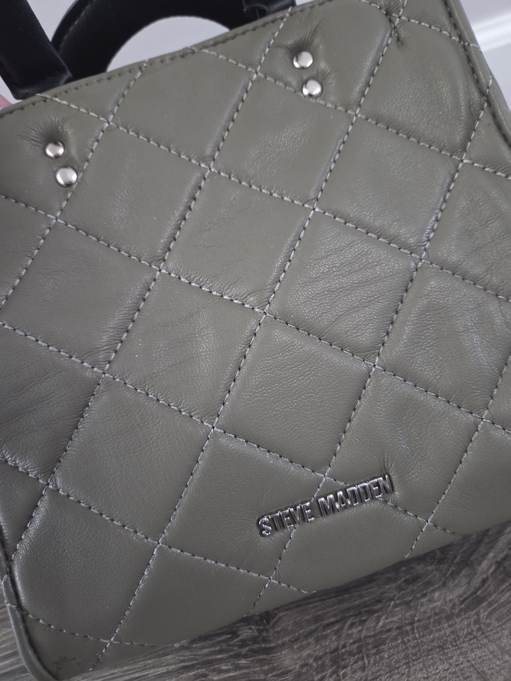 Steve Madden Olive Green Quilted Crossbody Bag NWT - Picture 8 of 10